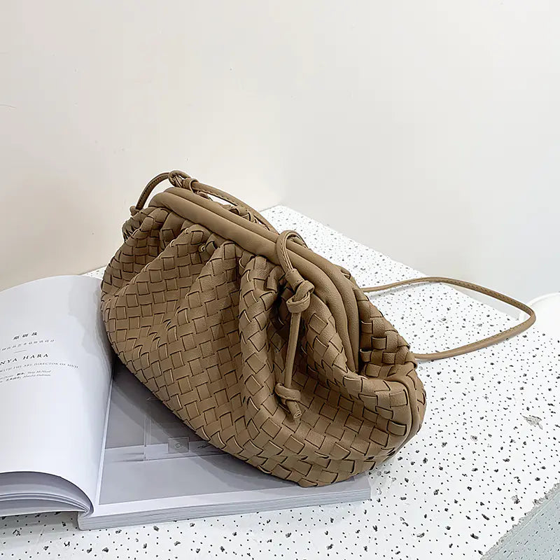 Woven Cloud Bag - New Women's Shoulder Bag (Large Capacity)