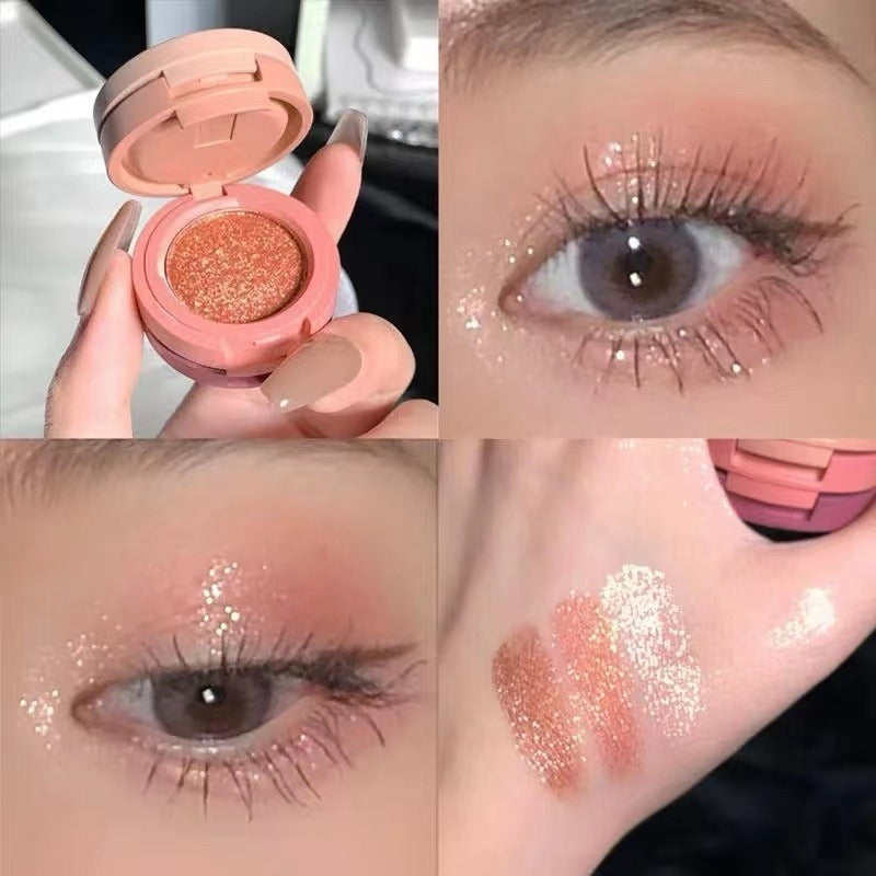 LuxeBlend™Three-Layer Eye Shadow Palette