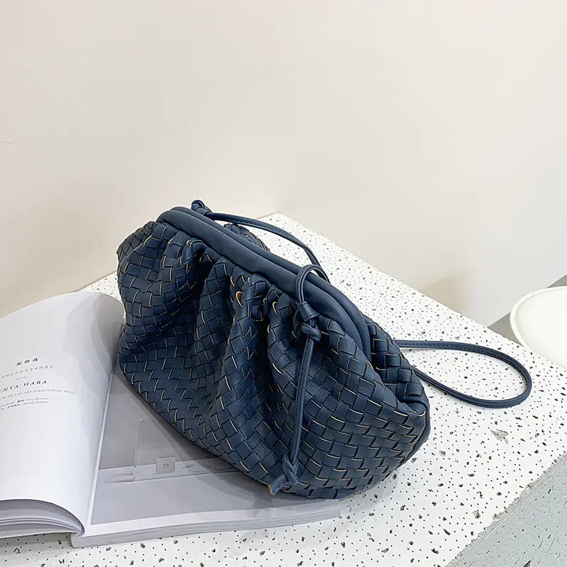 Woven Cloud Bag - New Women's Shoulder Bag (Large Capacity)